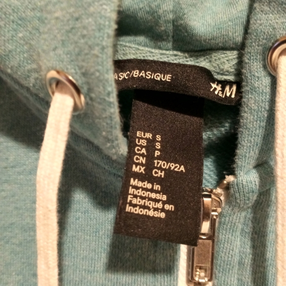H&M Female Hoodie - Picture 2 of 3